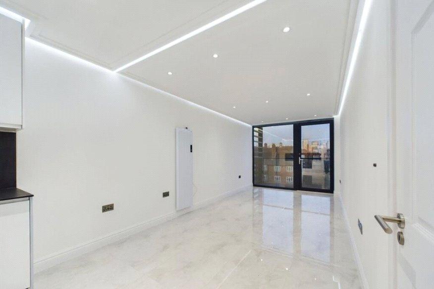 Reception/Kitchen