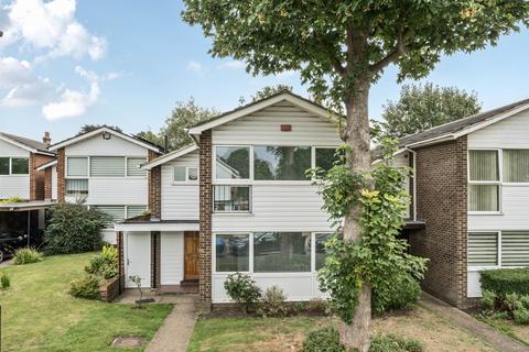 undefined, Shearman Road London SE3