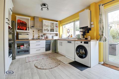 3 bedroom detached house for sale, Cranfield Drive, Alsager