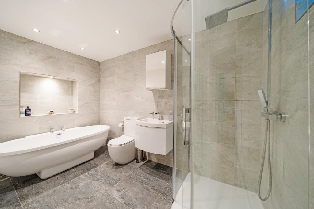 Annex Bathroom