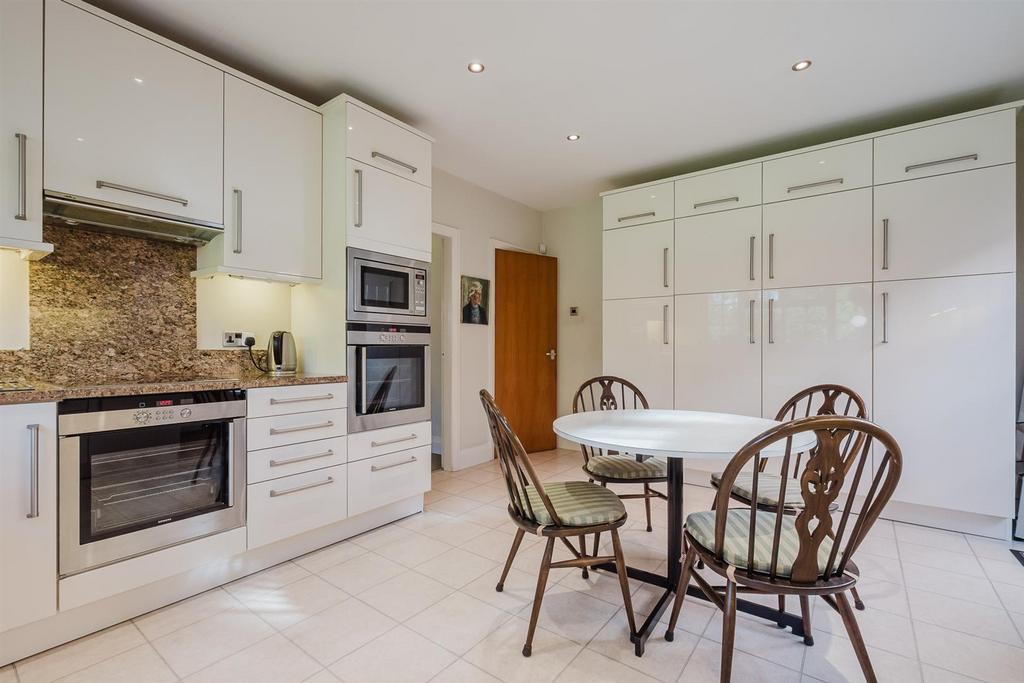 Breakfast Kitchen