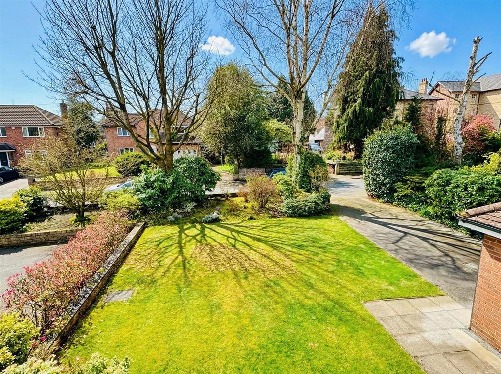 Front Garden pw
