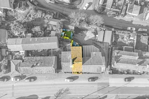 3 bedroom terraced house for sale, Crowtrees Lane, Brighouse HD6