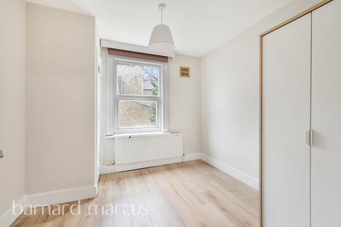3 bedroom apartment to rent, Lavender Hill, London
