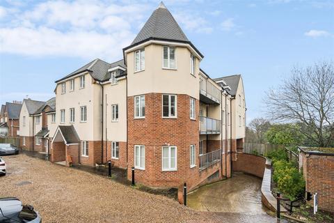 2 bedroom flat for sale - Castle Gate, Chorleywood WD3