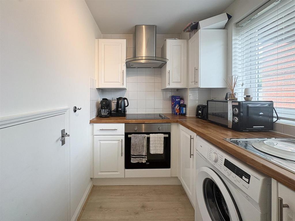 Kitchen-2.jpg