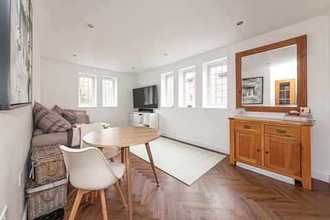 2 bedroom flat for sale, Vernon Court