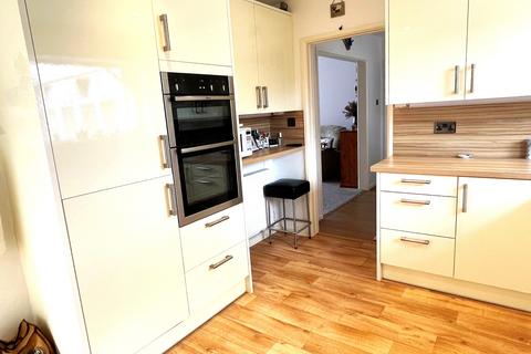 3 bedroom detached bungalow for sale, Chaveney Close, Dibden Purlieu, Southampton
