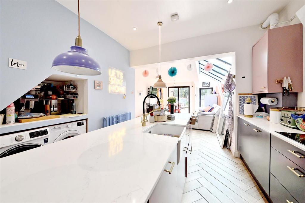 Open Plan Living/Kitchen Area