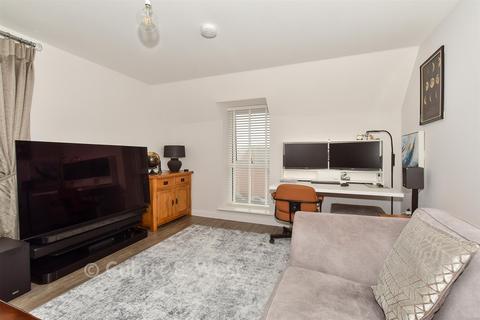 1 bedroom apartment for sale, William Belt Road, Crawley, Pease Pottage, West Sussex
