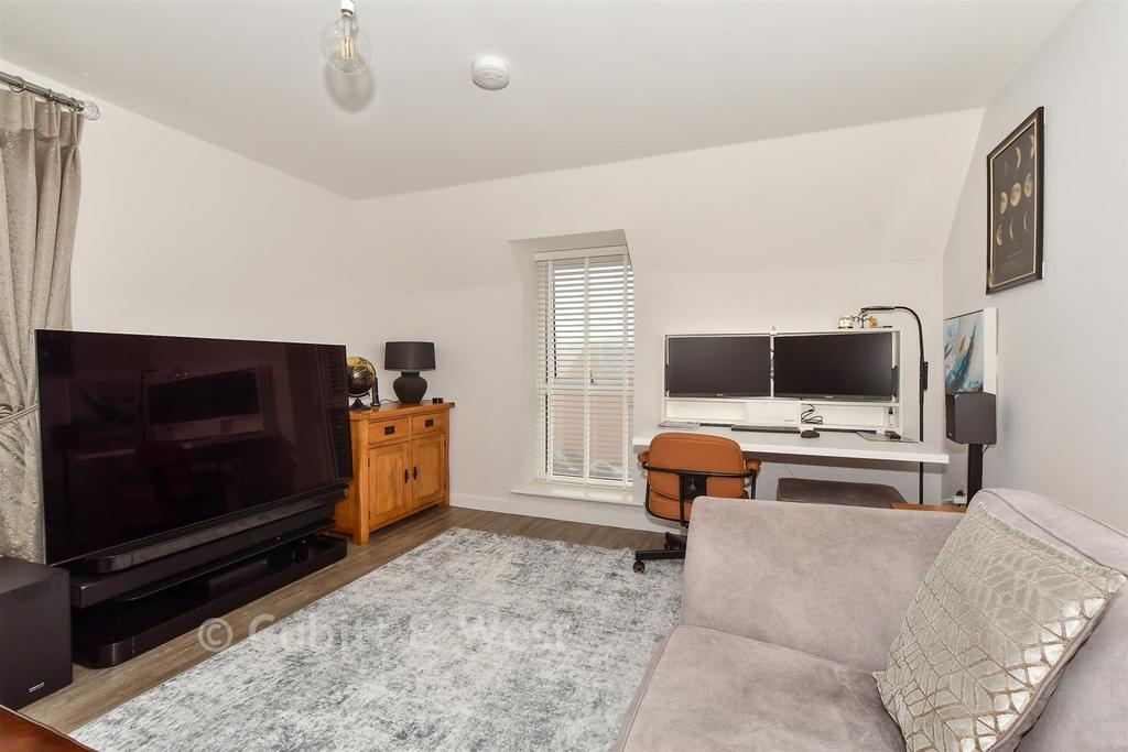 Lounge/Kitchen
