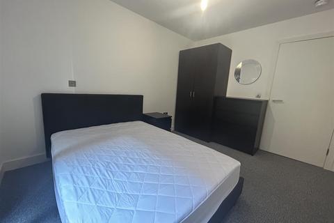 2 bedroom apartment to rent, The Cube, Ancoats