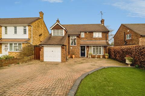 5 bedroom detached house for sale, Walker Road, Maidenhead