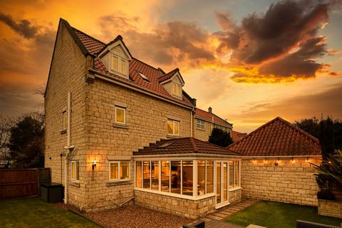 5 bedroom detached house for sale, Selby Road, Leeds LS25