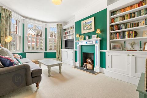 undefined, Heythorp Street, London
