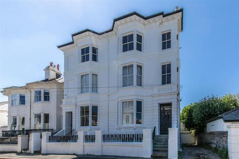1 bedroom in a house share to rent, Powis Grove, Brighton