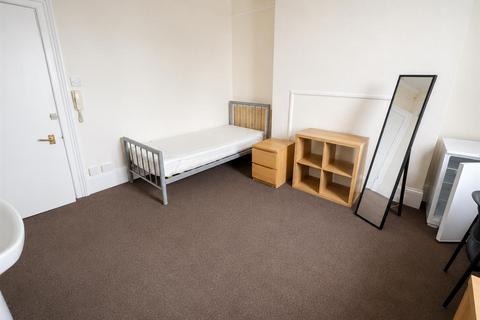 1 bedroom in a house share to rent, Powis Grove, Brighton
