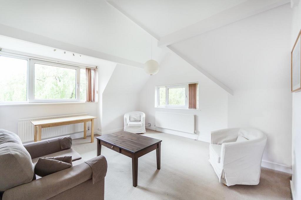 Lettings Windlesham Holm Place 3 - Reception Edit.