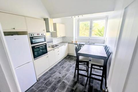undefined, London Road, Windlesham, Surrey