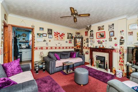 undefined, Malmesbury Road, Romsey