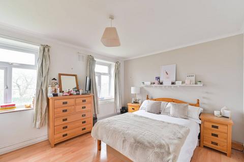 Callingham House, Clapham North, London, SW4
