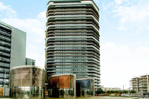undefined, City Road, Clerkenwell, London, EC1V