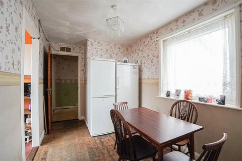 undefined, Pine Avenue, Hastings