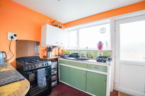 undefined, Pine Avenue, Hastings