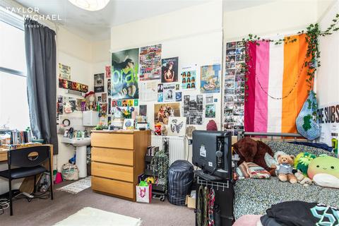 1 bedroom in a house share to rent, Powis Grove, Brighton