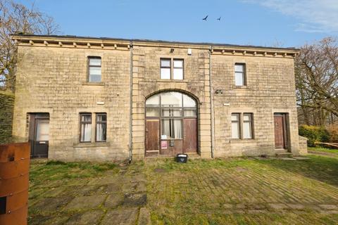 3 bedroom end of terrace house for sale, Shaw Lane, Sowerby Bridge HX6