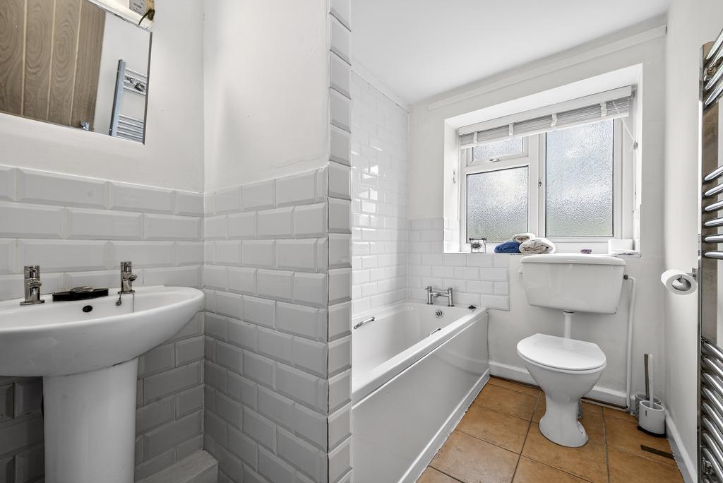 Cottage Bathroom