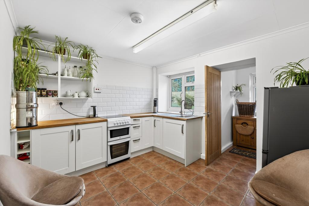 Cottage kitchen