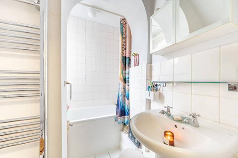 1 bedroom flat for sale, Aldridge Road Villas, Notting Hill, London, W11