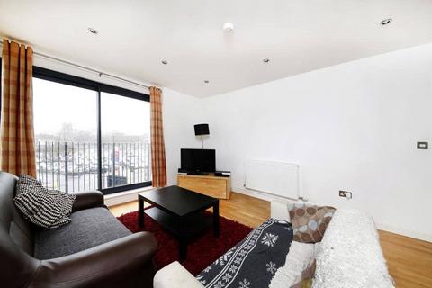 2 bedroom flat to rent - Morning Lane, Hackney, London, E9