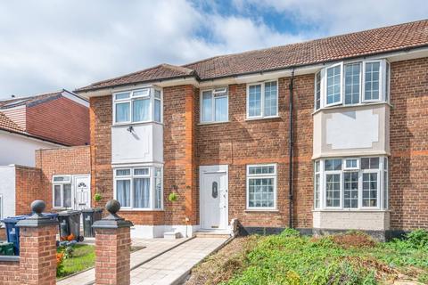 4 bedroom house to rent, St Andrews Road, East Acton, London, W3