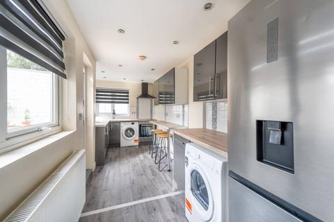 undefined, St Andrews Road, East Acton, London, W3
