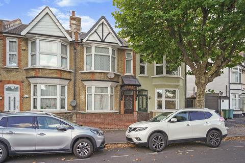 3 bedroom terraced house to rent - Brampton Road, E6