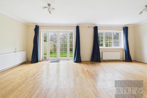 3 bedroom semi-detached house for sale, Tiverton Drive, Bexhill-On-Sea