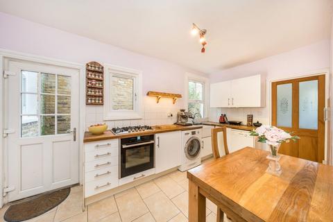 1 bedroom flat for sale, Scholars Road, London SW12
