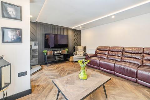 4 bedroom detached house for sale, Cupola Close, Lincoln LN6