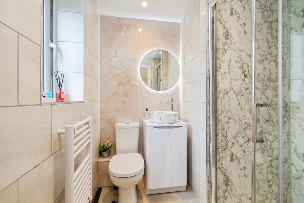 Ensuite