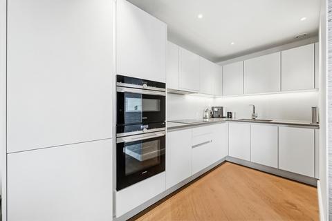 2 bedroom flat for sale, Sophora House, Queenstown Road, SW11