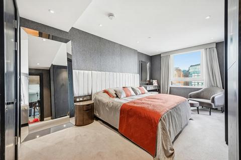 2 bedroom flat for sale, Sophora House, Queenstown Road, SW11