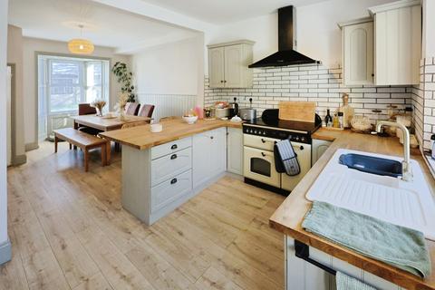 2 bedroom end of terrace house for sale, High Street, Aycliffe, Newton Aycliffe