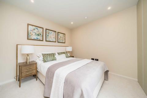 undefined, Coombe Road, New Malden KT3