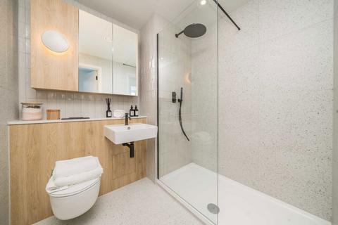 undefined, Coombe Road, New Malden KT3