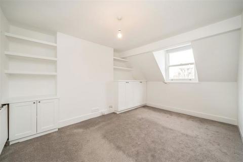 2 bedroom flat to rent, Pepys Road, London SE14
