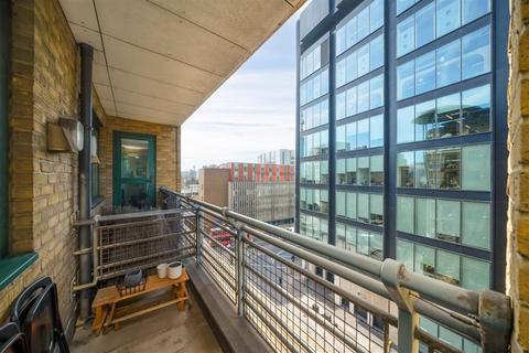 1 bedroom flat for sale, Mansell Street, London E1