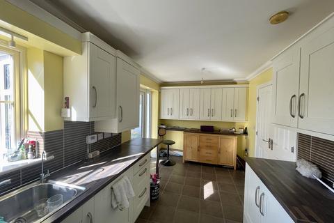 undefined, Saxmundham