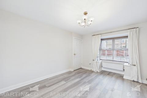 undefined, Middlefield Close